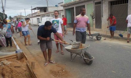 Igreja Batista Nikkei realiza evangelismo criativo em Itaguaí