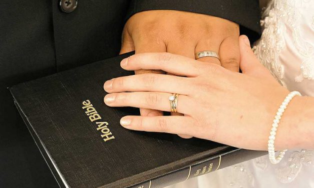 COMO É SER ESPOSA DE PASTOR?