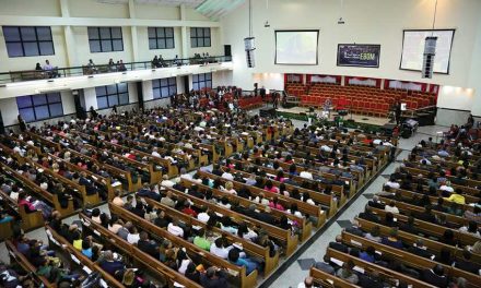 IV Escola Bíblica de Obreiros e Membros da CADESC