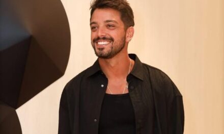 FELIPE SIMAS SURPREENDE AO PREGAR EM CULTO NO RIO