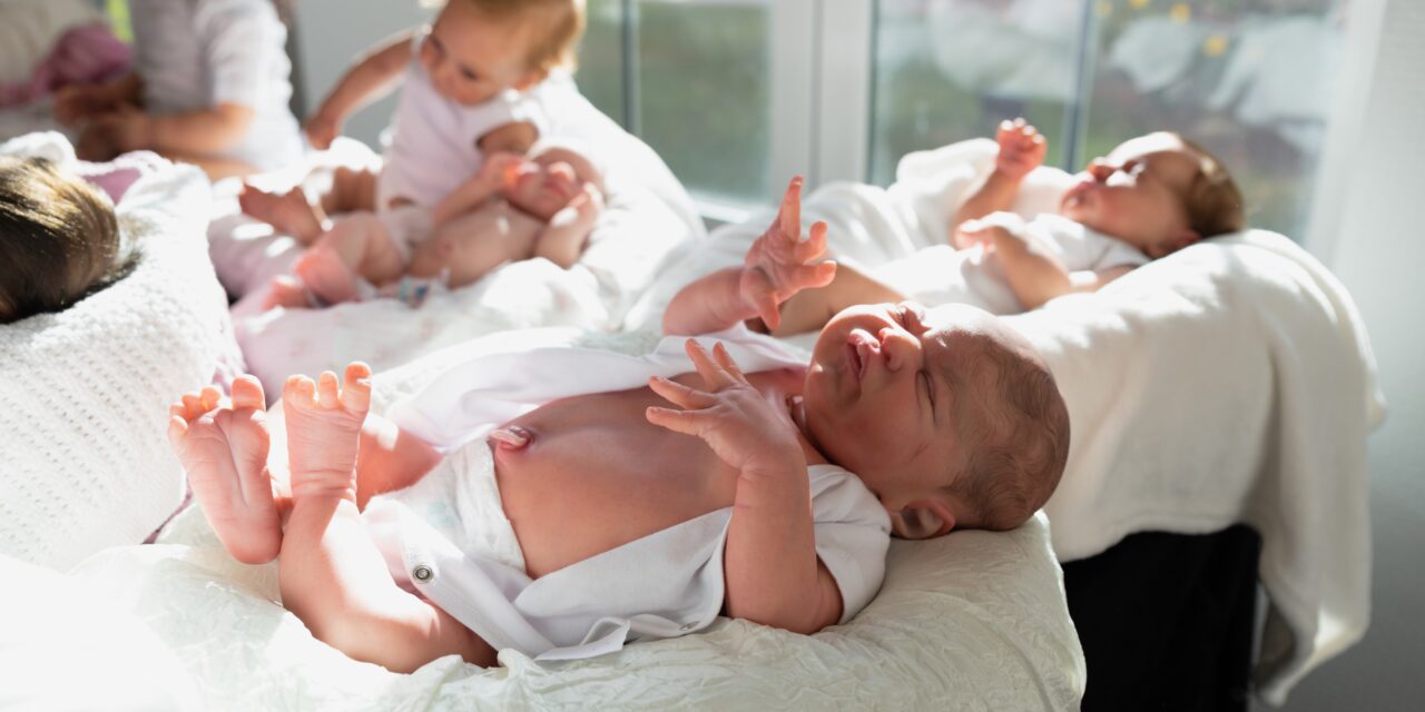 BEBÊS REBORN E A INFANTILIZAÇÃO DA SOCIEDADE