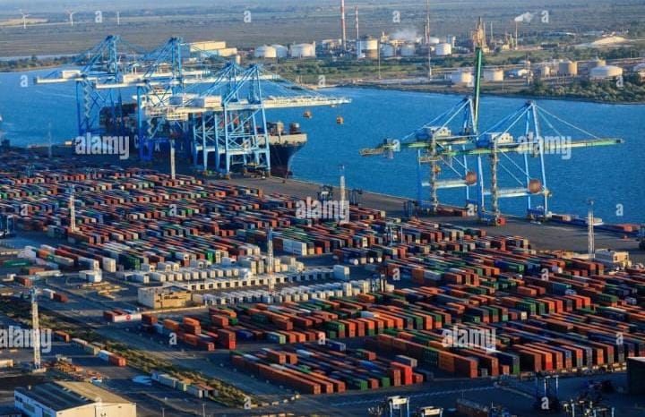 PORTUÁRIOS FRANCESES BOICOTAM ENVIO DE ARMAS A ISRAEL